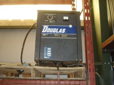 Order picker forklift toyota