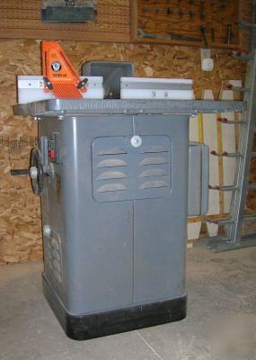 Rockwell heavy duty wood shaper, blades, & rack