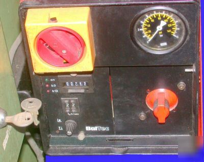 Very nice baltec radial riveting machine model: rn 330