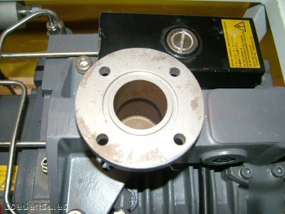 Edwards drystar dry vacuum pump QDP40