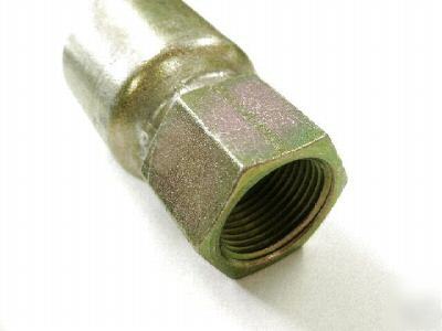 Hydraulic crimp fitting 3/4 inch female pipe X3/4 hose 
