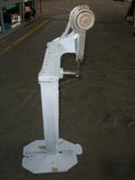 Stimpson c-1L foot operated riveter. very good 