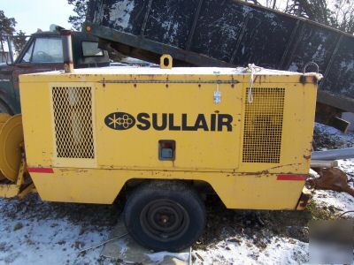 Sullair mobile compressor 
